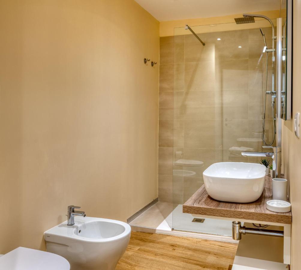 Izzhome Corso76 Cagliari Exterior foto